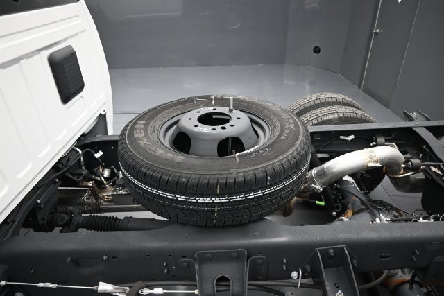 New 2026 RAM 3500 Tradesman w/ Chrome Appearance Group A AWD/4WD image 22