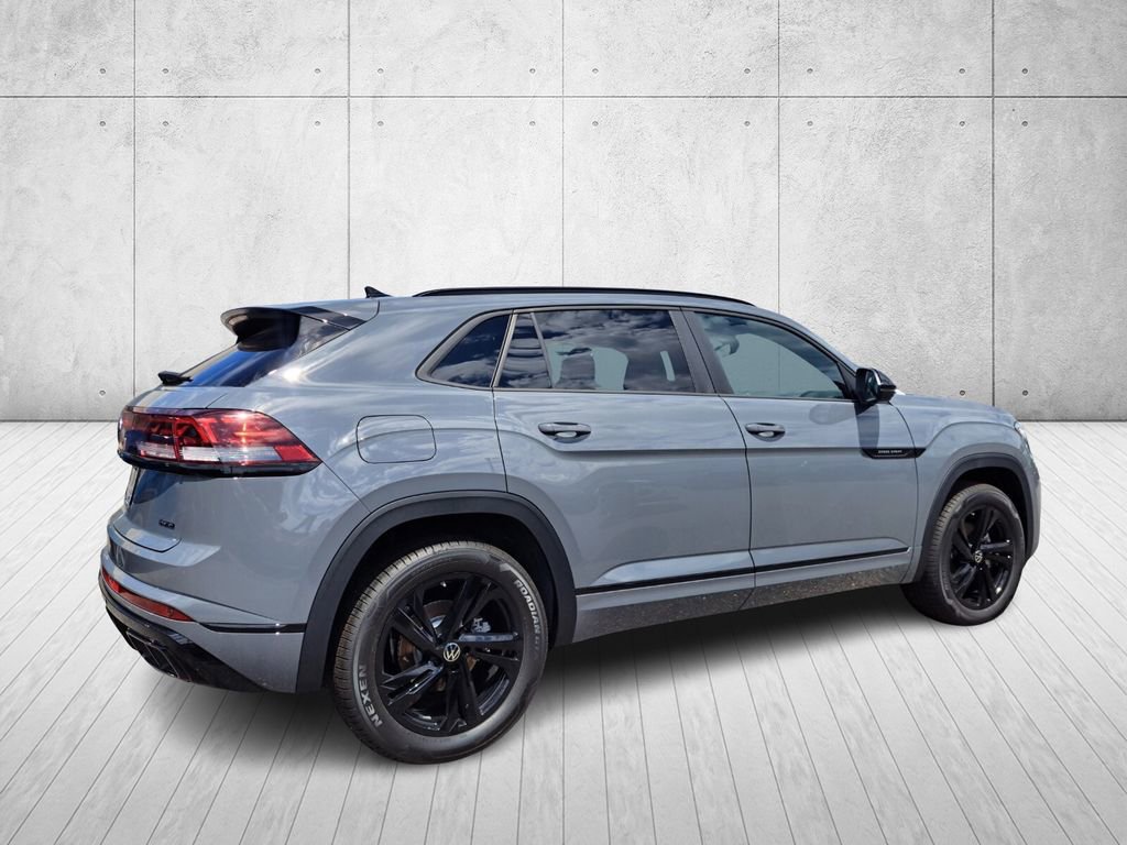 New 2026 Volkswagen Atlas Cross Sport SEL R-Line image 4