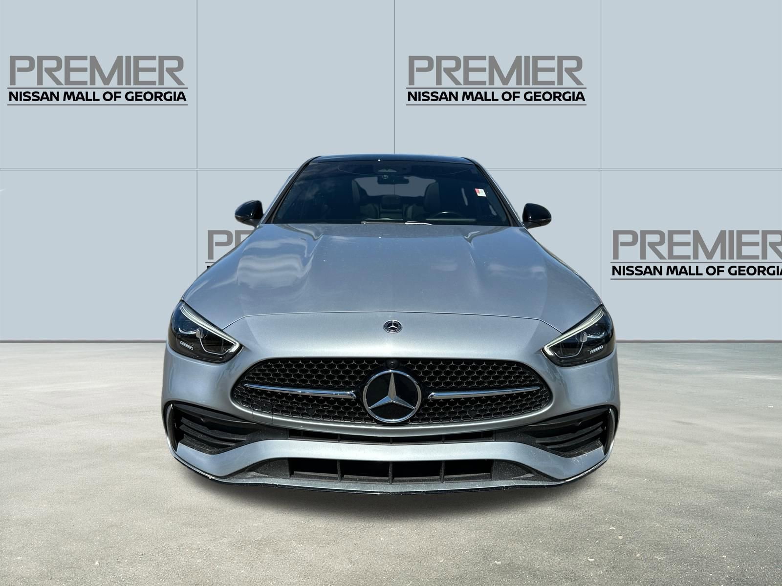 Used 2023 Mercedes-Benz C 300 4MATIC Sedan image 2