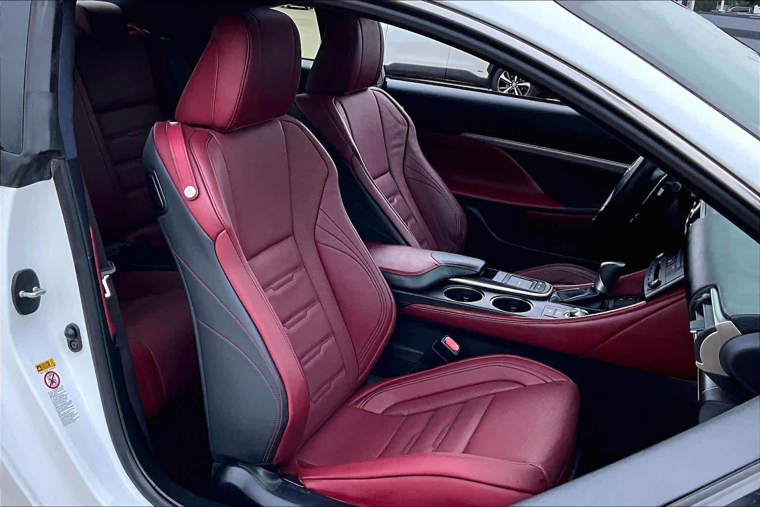 Used 2016 Lexus RC 200t RWD image 7