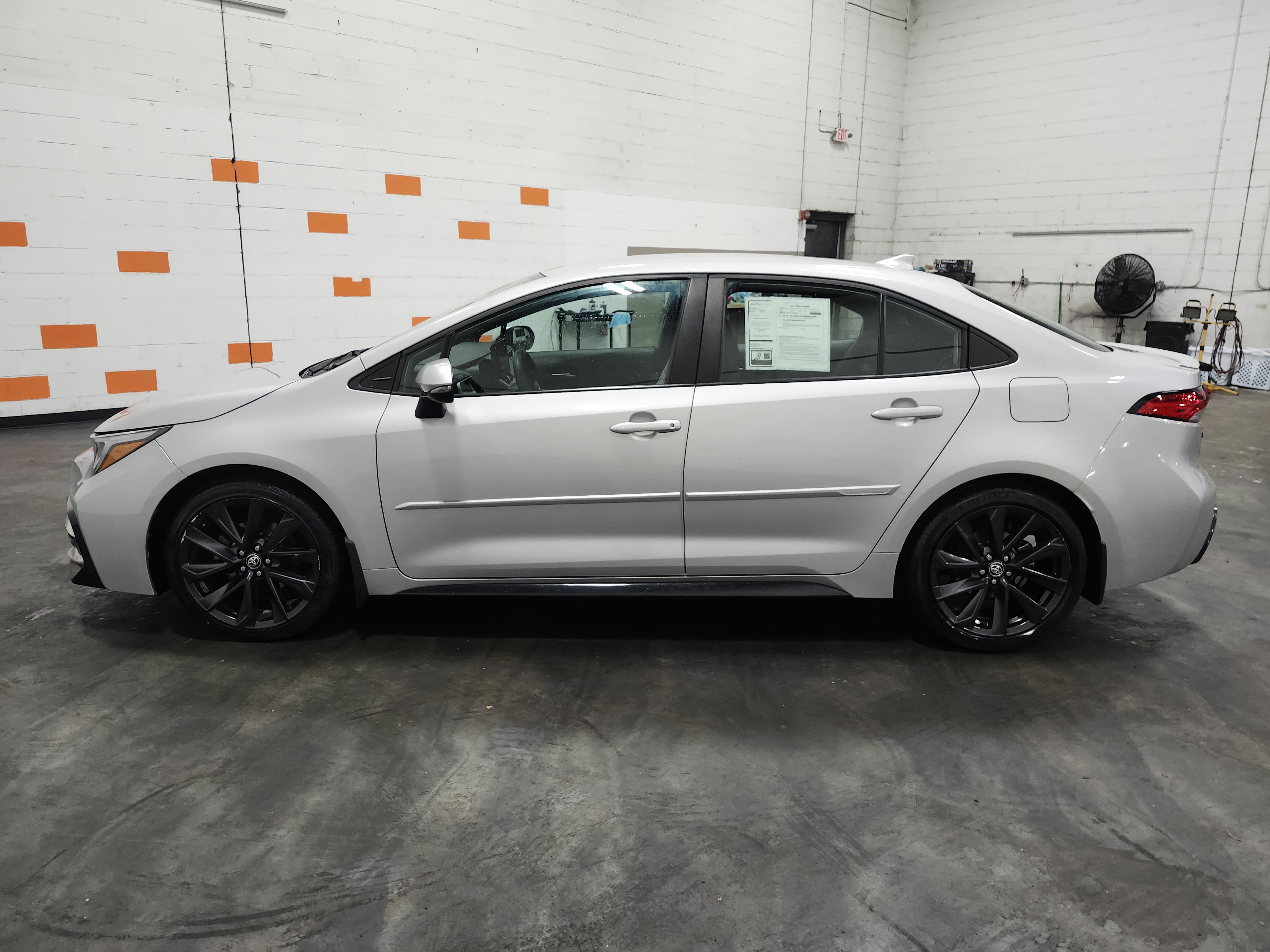 Used 2023 Toyota Corolla SE FWD image 13