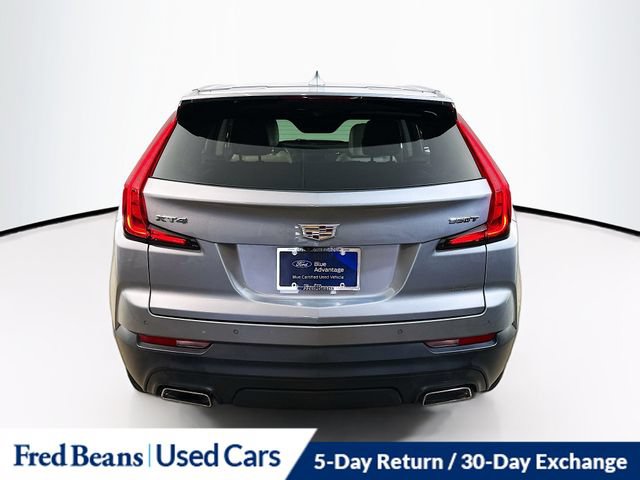 Used 2023 Cadillac XT4 Luxury w/ Cold Weather Package FWD image 26