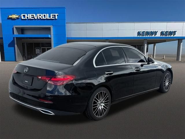 Used 2024 Mercedes-Benz C 300 Sedan image 4