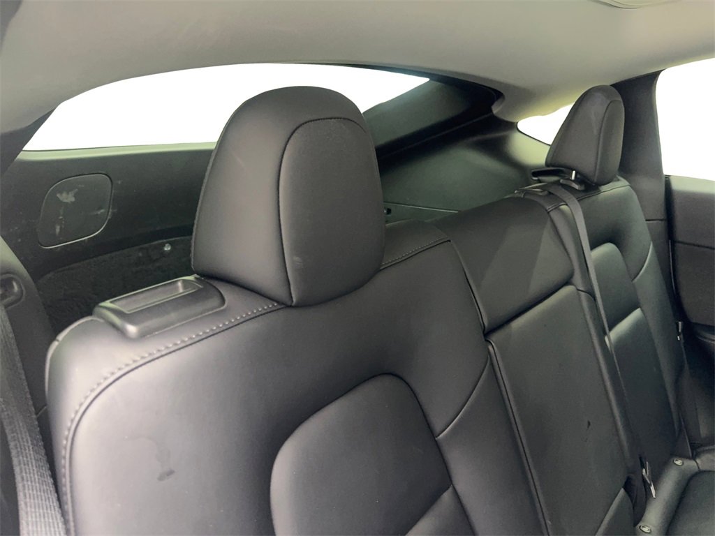 Used 2022 Tesla Model Y Performance image 40