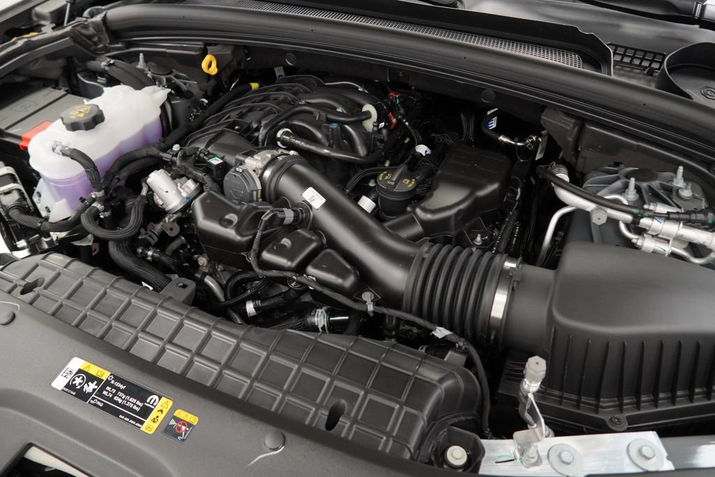 New 2027 Jeep Grand Cherokee Laredo AWD/4WD image 39