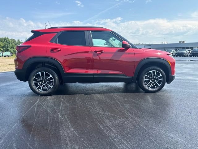 New 2026 Chevrolet TrailBlazer LT w/ LT Cold Weather Package AWD/4WD image 6