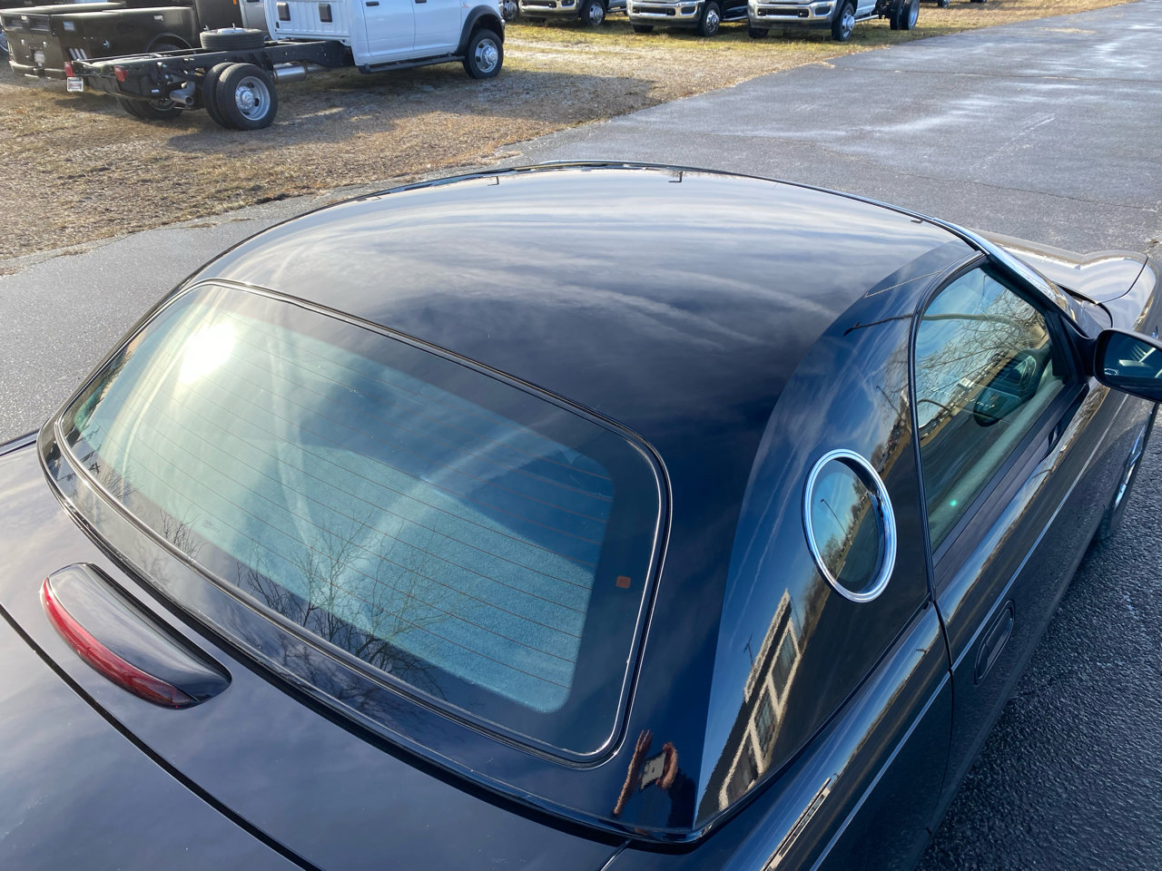 Used 2002 Ford Thunderbird Deluxe image 51