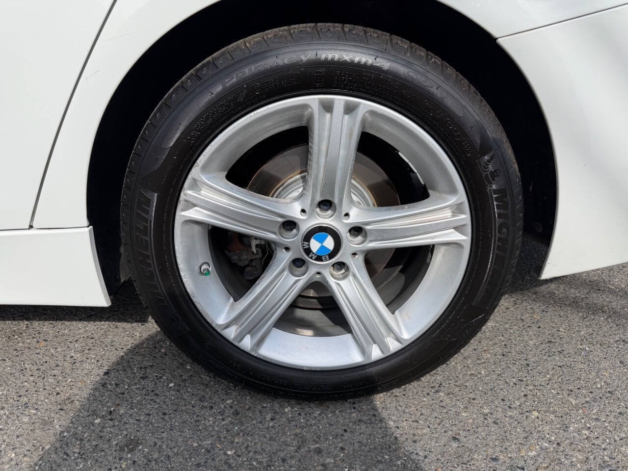 Used 2014 BMW 328d xDrive Sedan AWD/4WD image 3