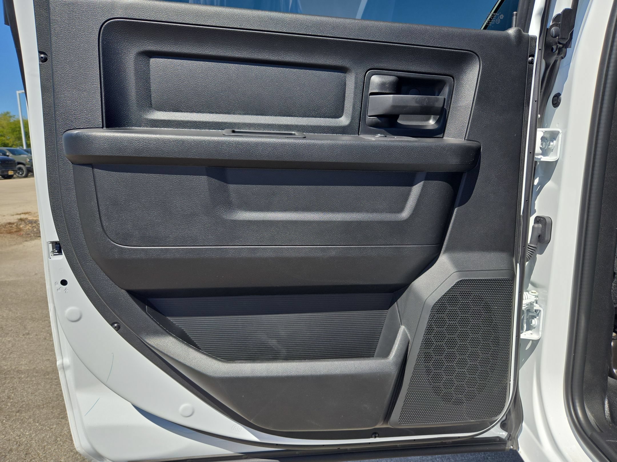 New 2027 RAM 3500 Tradesman AWD/4WD image 13