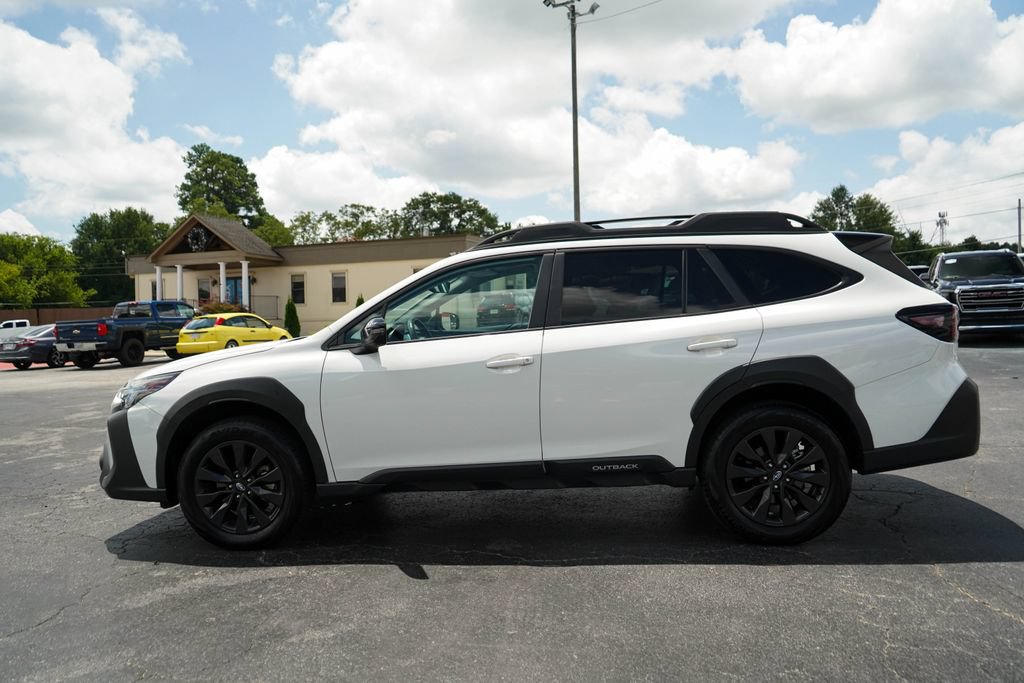 Used 2025 Subaru Outback Onyx Edition AWD/4WD image 25