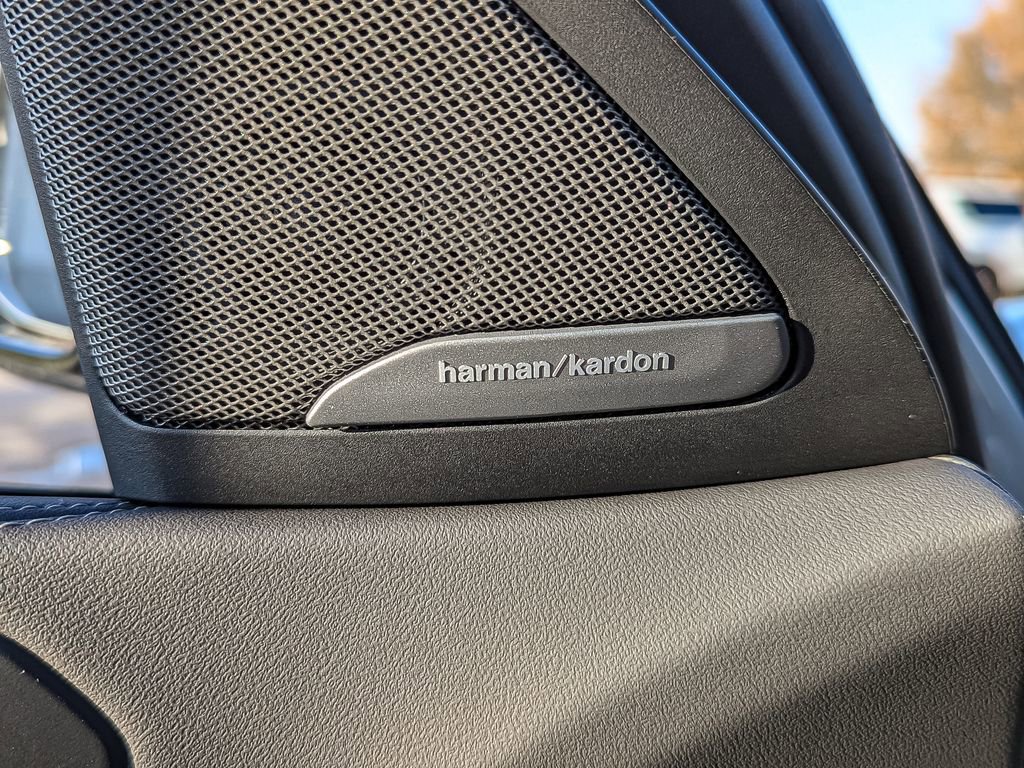 New 2026 BMW X6 xDrive40i image 12