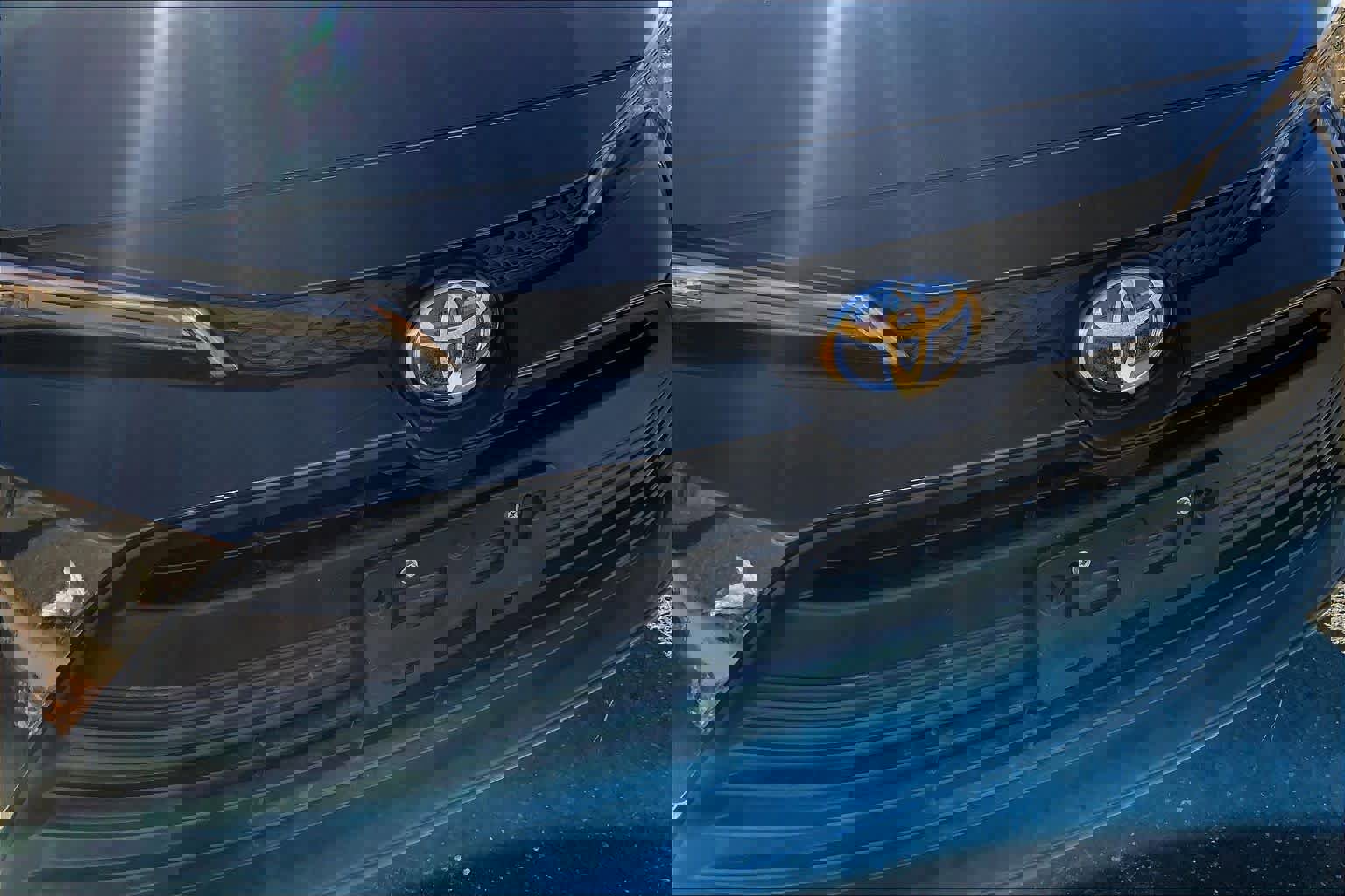 Certified 2025 Toyota Corolla LE image 30