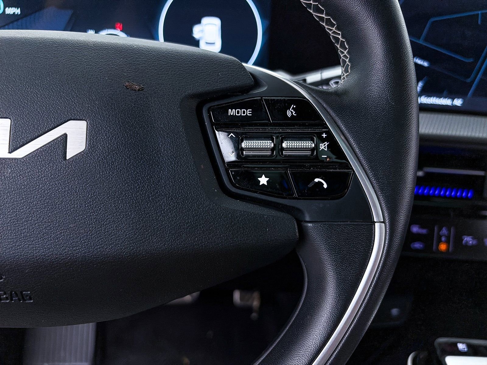 Used 2023 Kia EV6 GT-Line w/ GT-Line White Seat Package image 31