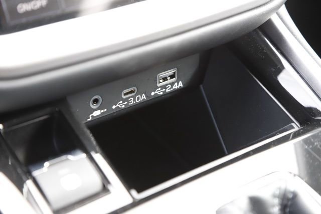 Certified 2025 Subaru Outback Premium w/ Popular Package #1A image 29