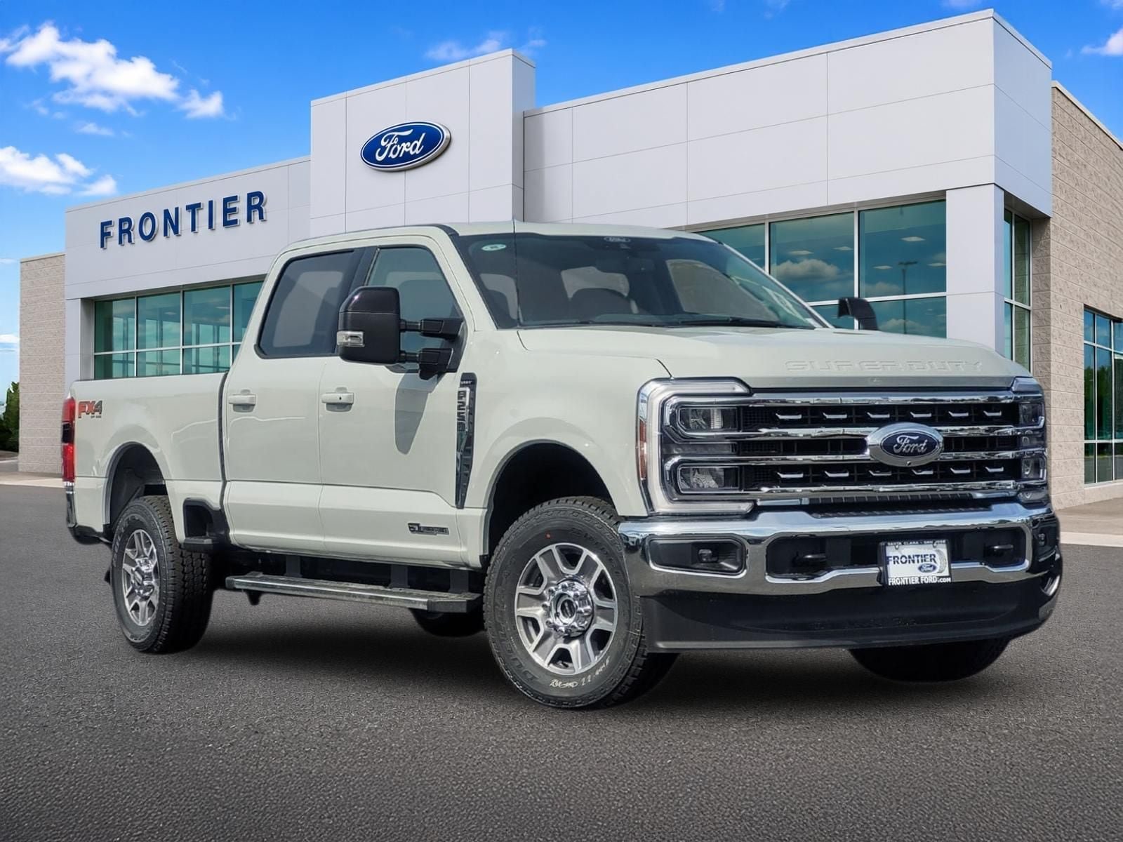 New 2026 Ford F250 Lariat w/ FX4 Off-Road Package