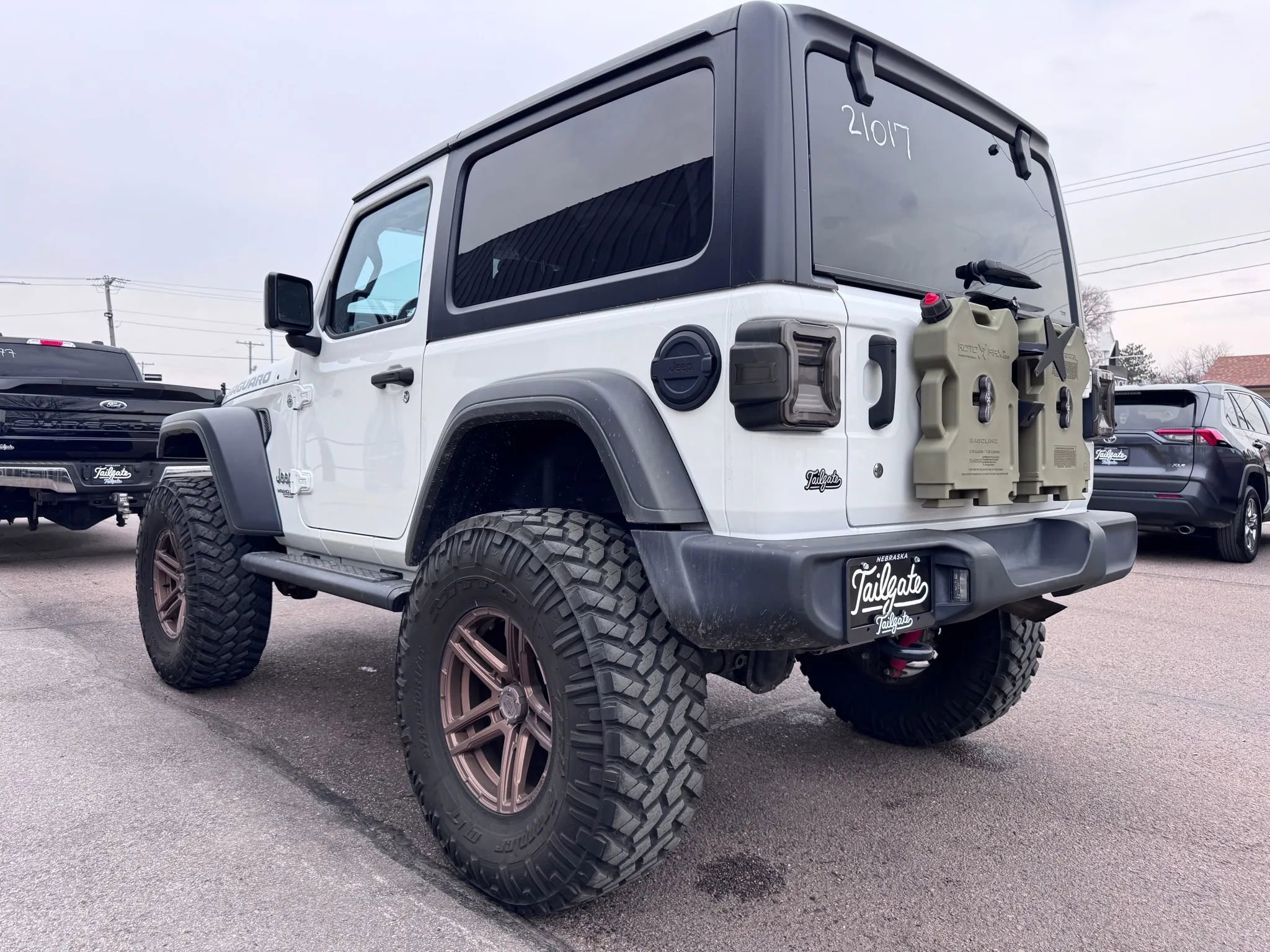 Used 2020 Jeep Wrangler Sport AWD/4WD image 5