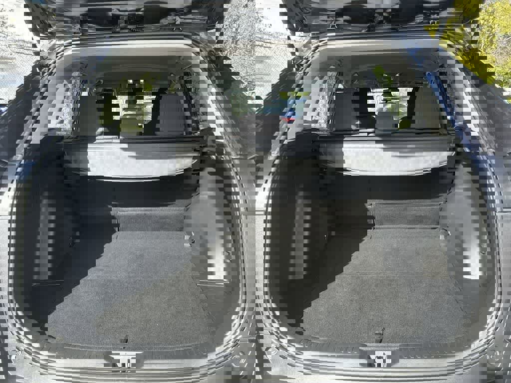 Used 2023 Toyota RAV4 LE FWD image 25