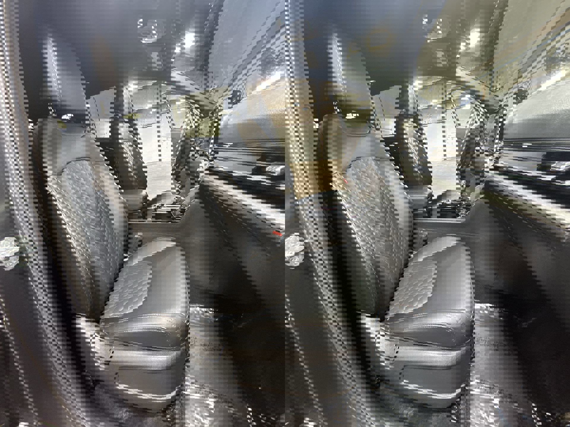 Used 2024 Kia Sportage X-Line w/ X-Line Premium Package image 29