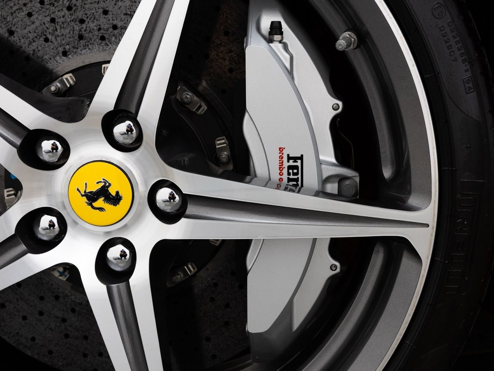 Used 2012 Ferrari 458 Italia Coupe RWD image 47