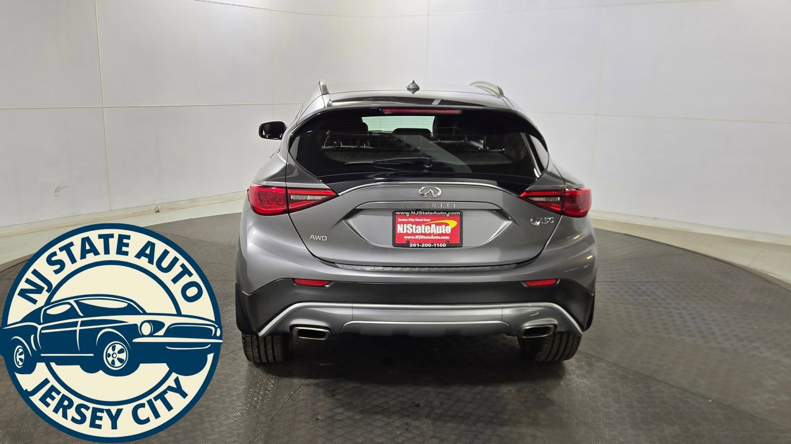 Used 2018 INFINITI QX30 AWD image 6