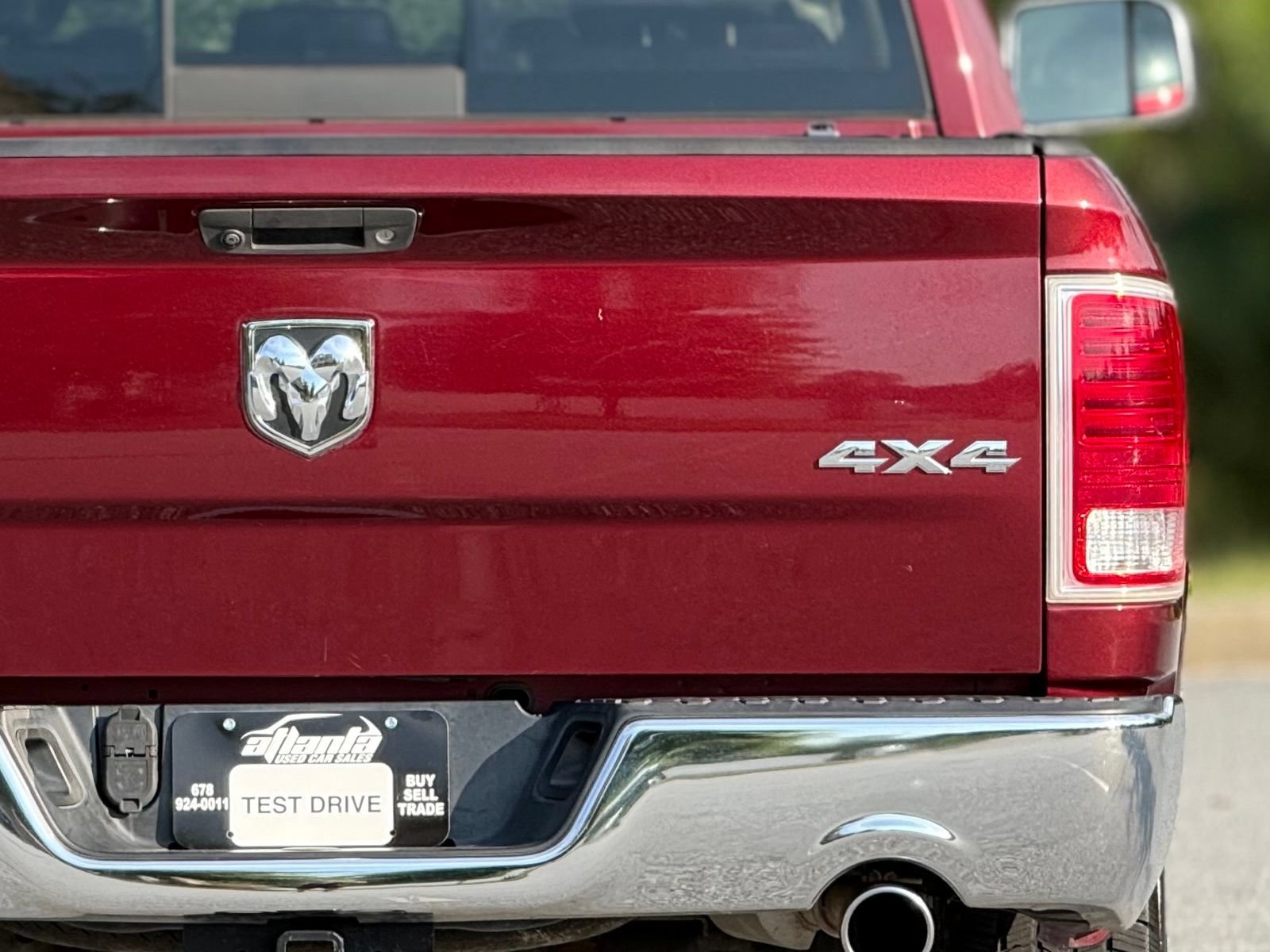 Used 2016 RAM 1500 Laramie AWD/4WD image 17