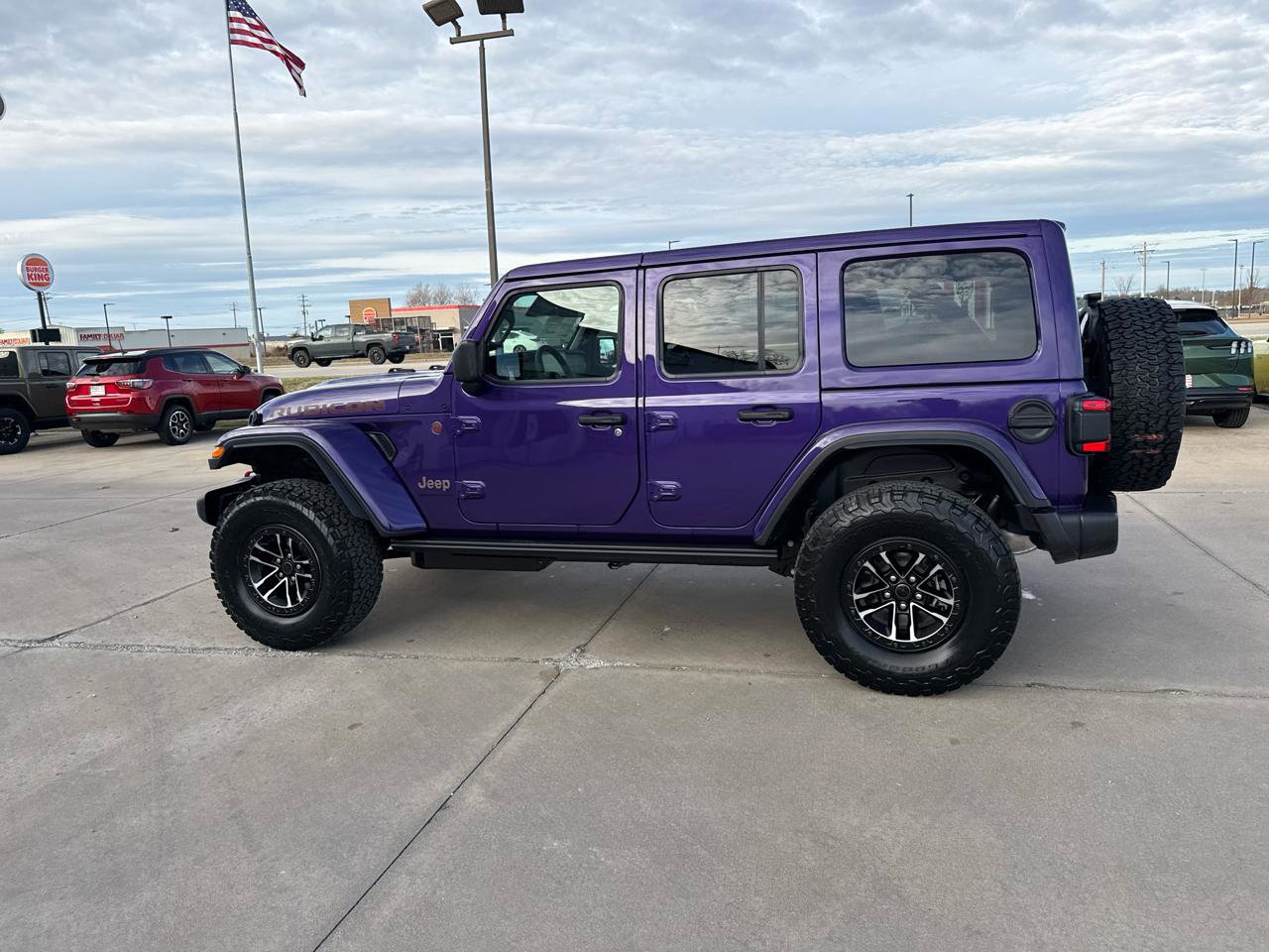 New 2026 Jeep Wrangler Unlimited Rubicon w/ Xtreme 35 Tire Package AWD/4WD image 17