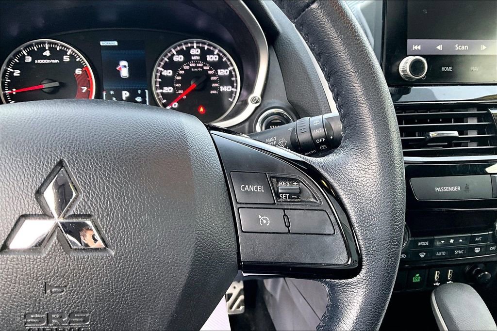 Used 2022 Mitsubishi Eclipse Cross SE image 18