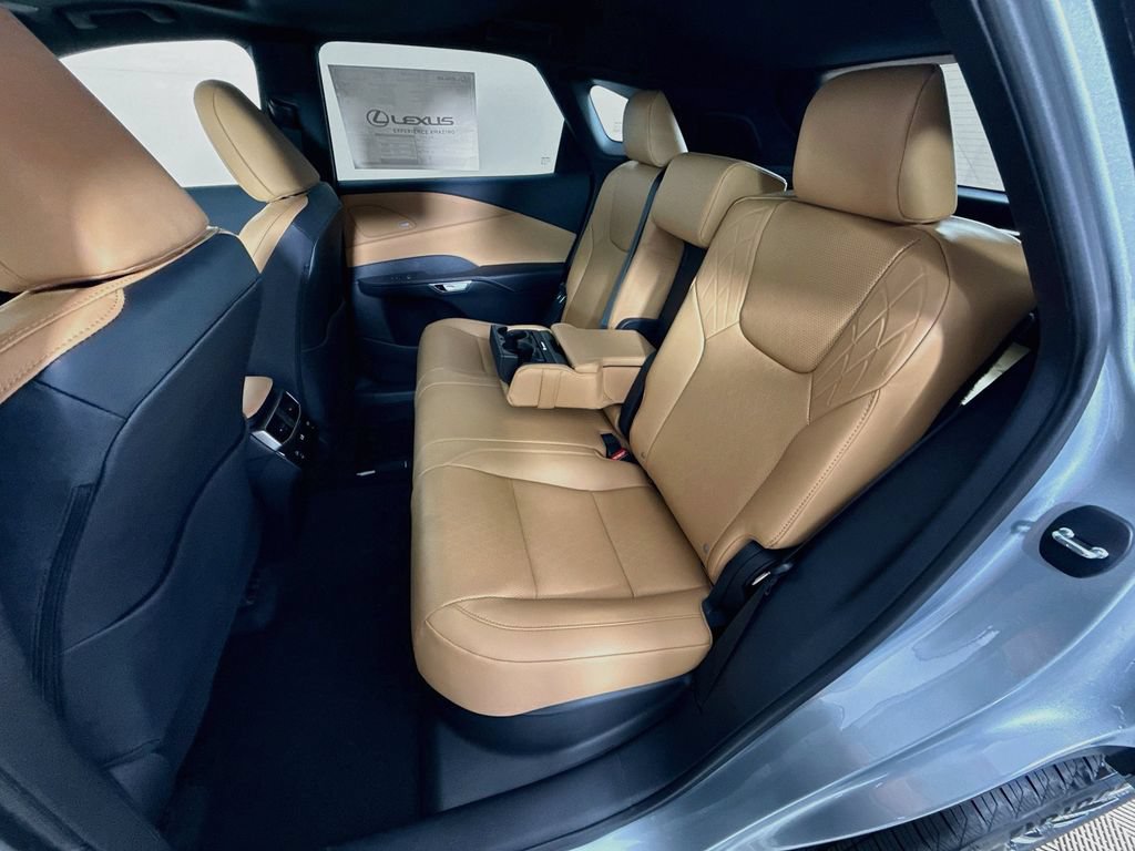 New 2026 Lexus RX 350 AWD image 17