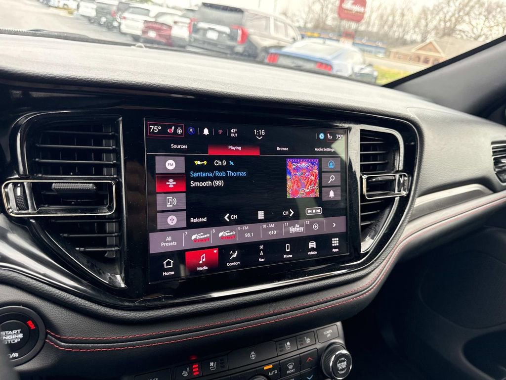 Used 2024 Dodge Durango GT image 24