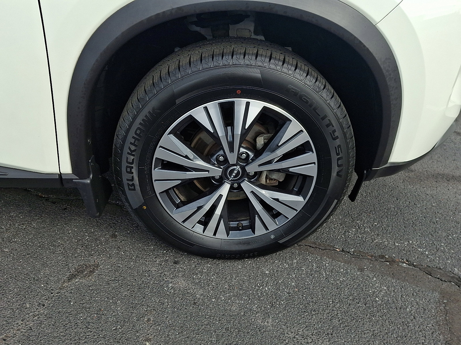 Certified 2023 Nissan Rogue SV AWD/4WD image 8