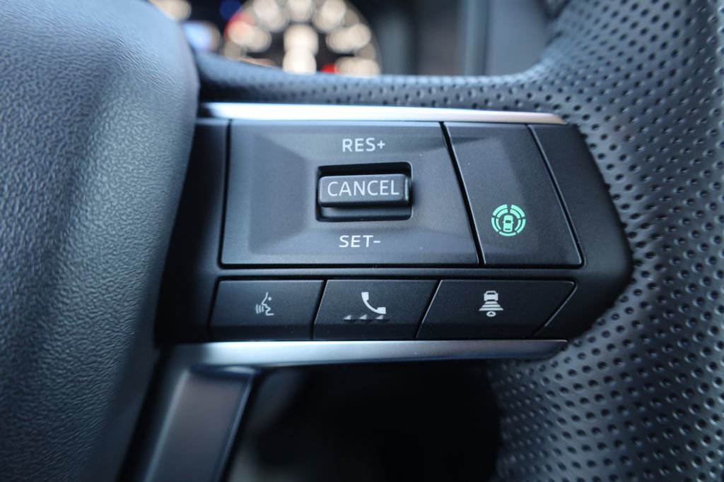 New 2025 Mitsubishi Outlander SE image 30