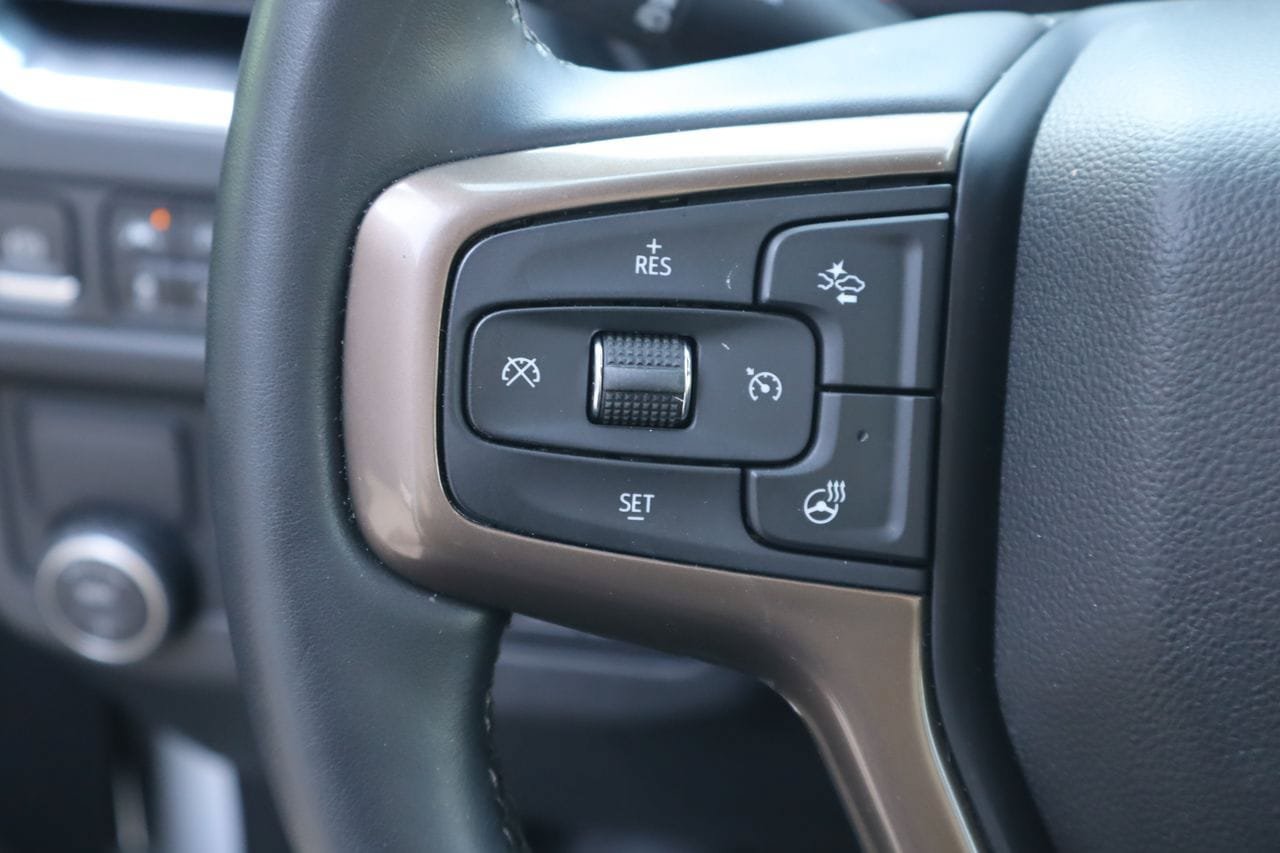 Used 2023 Chevrolet Tahoe High Country w/ LPO, Illumination Package RWD image 14