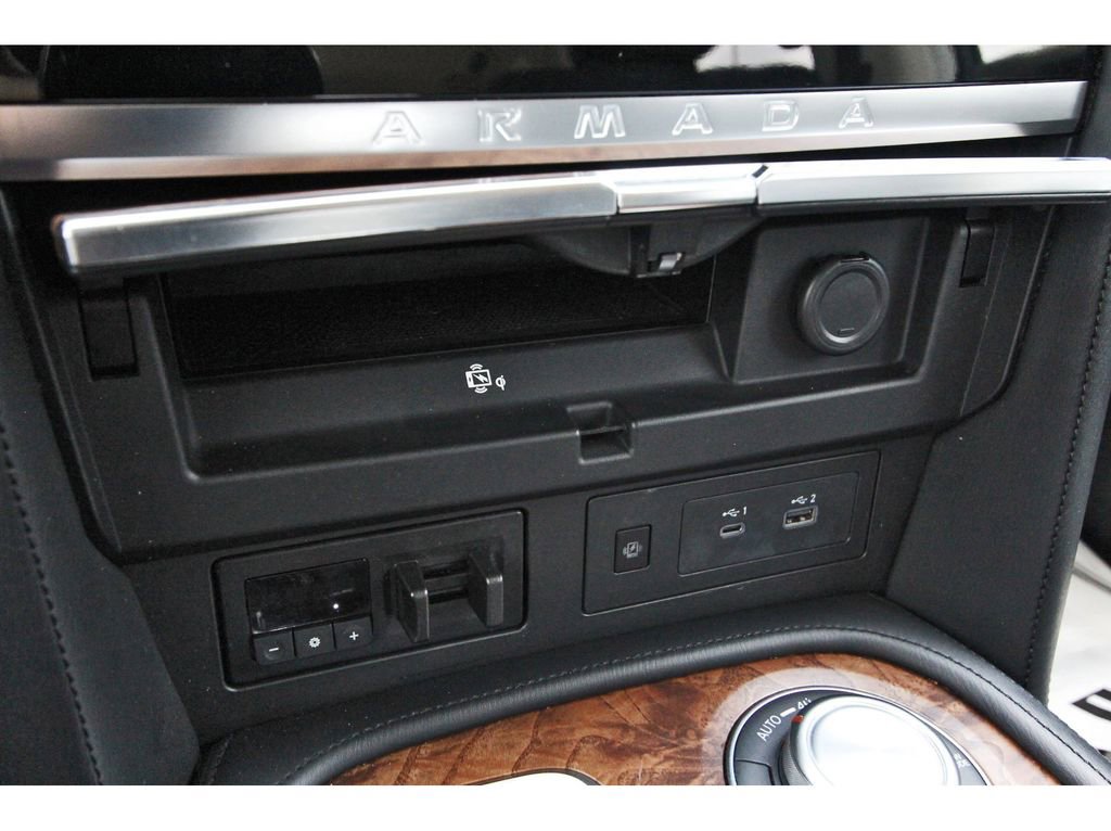 Used 2024 Nissan Armada SL w/ Captain's Chairs Package AWD/4WD image 29