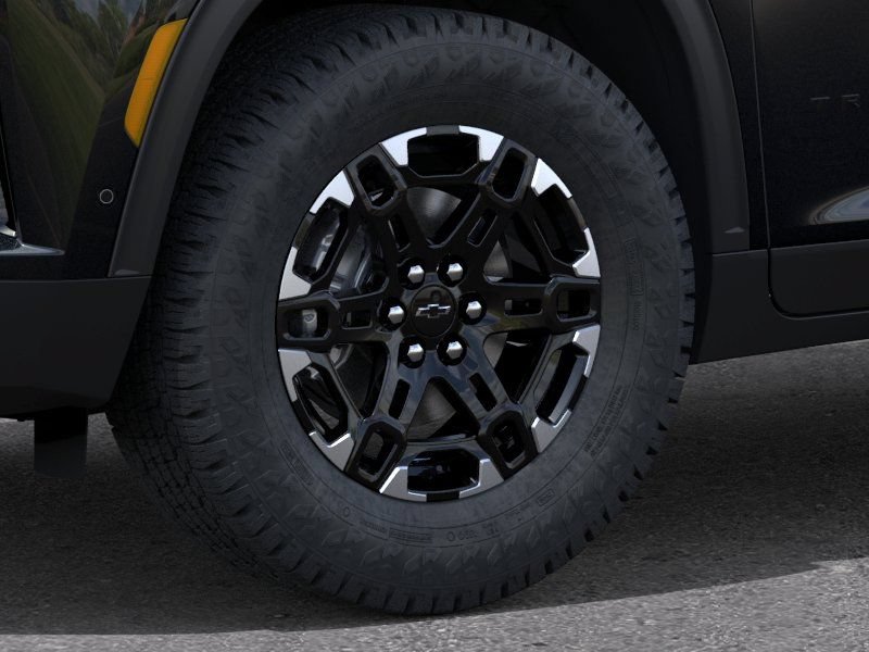 New 2027 Chevrolet Traverse Z71 w/ Enhanced Driving Package AWD/4WD image 9