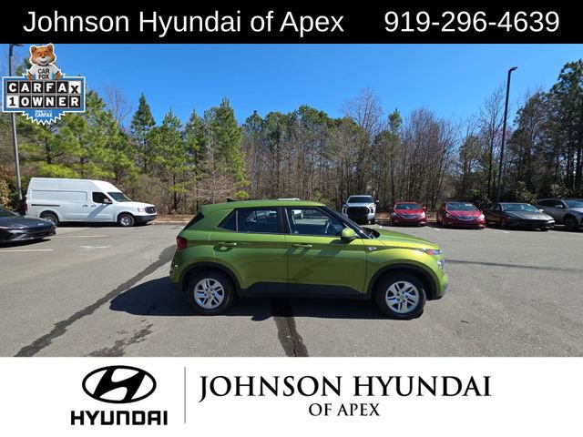 Used 2021 Hyundai Venue SE image 13