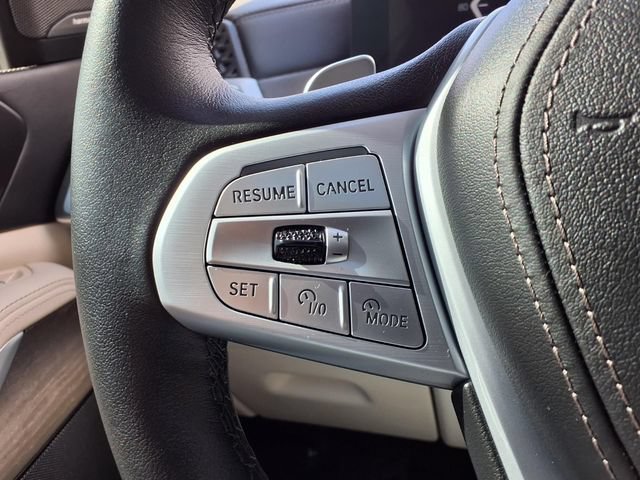 Used 2025 BMW X7 xDrive40i w/ Executive Package AWD/4WD image 14