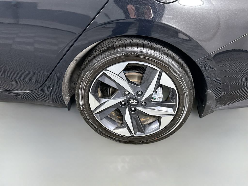 Certified 2023 Hyundai Elantra SEL w/ Convenience Package FWD image 35