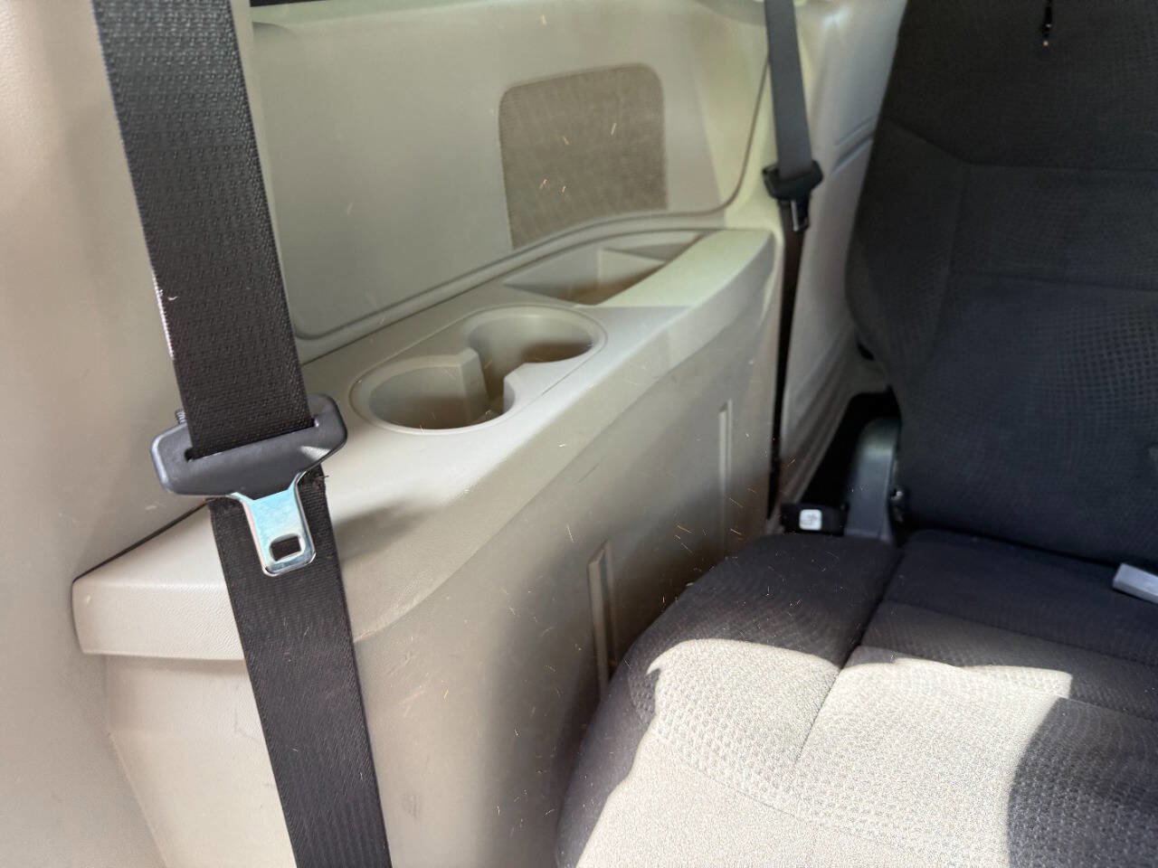 Used 2015 Dodge Grand Caravan SXT w/ Security Group FWD image 28