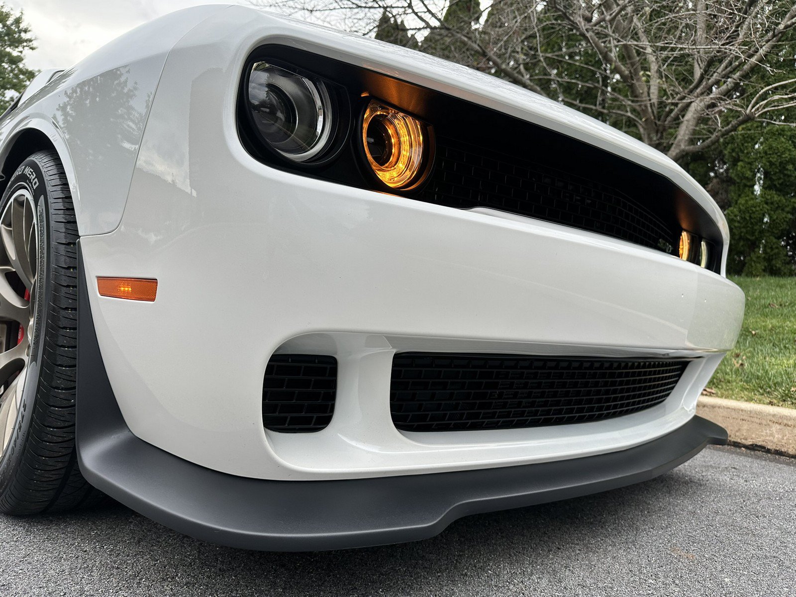 Used 2015 Dodge Challenger SRT Hellcat RWD image 74
