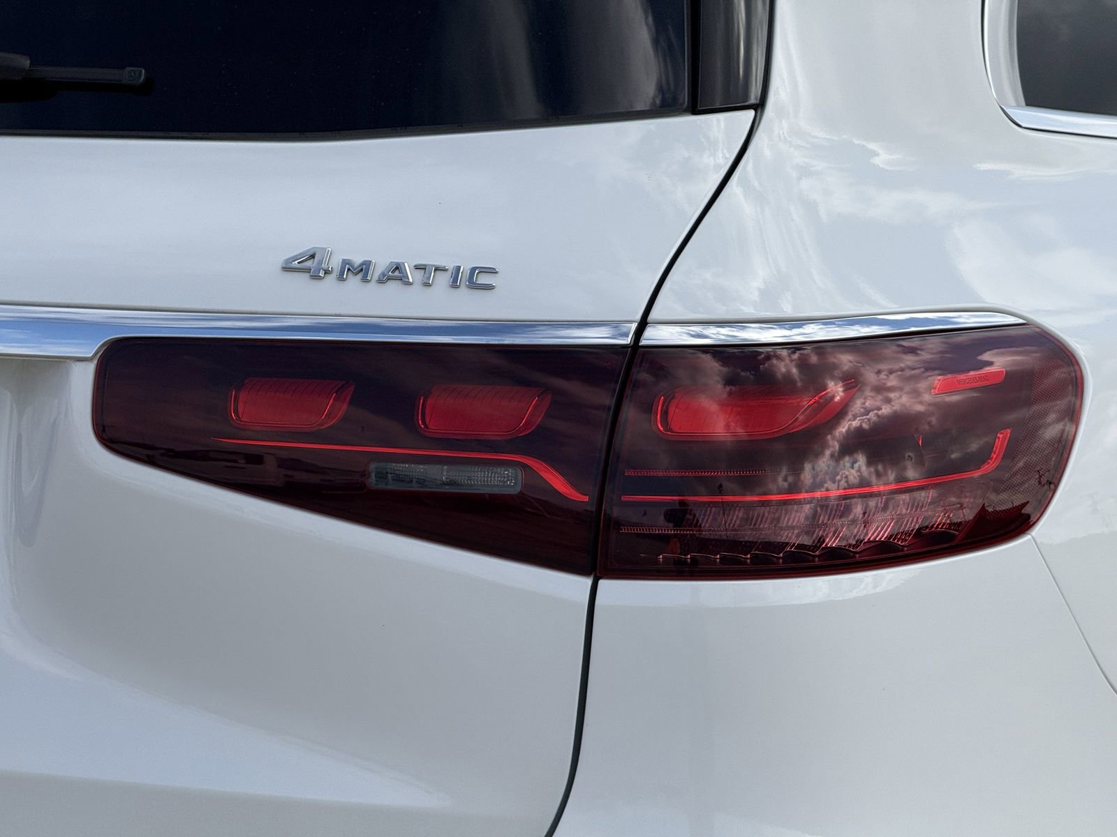 Used 2025 Mercedes-Benz GLS 450 4MATIC image 7