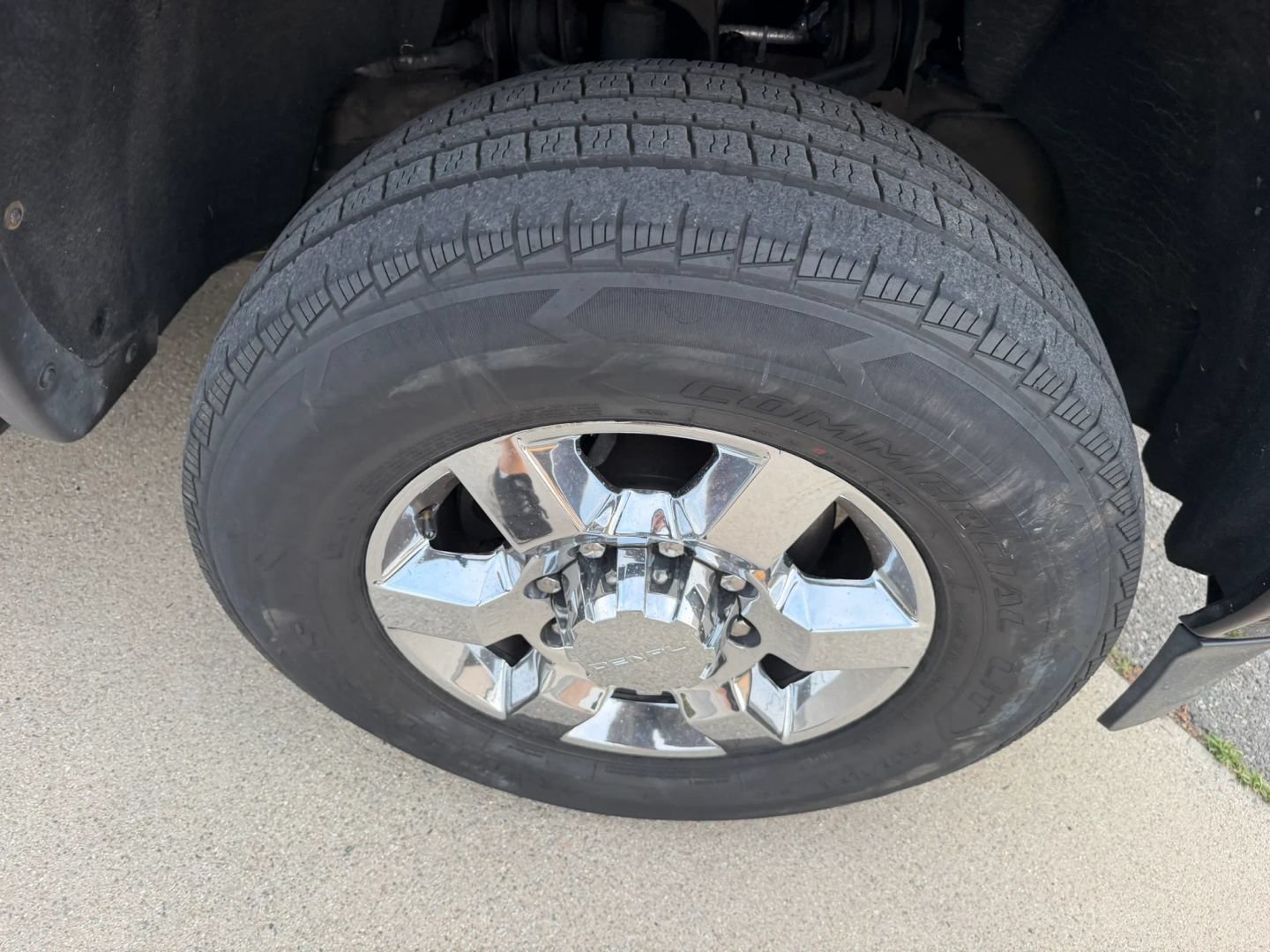 Used 2018 GMC Sierra 3500 Denali w/ Duramax Plus Package AWD/4WD image 33