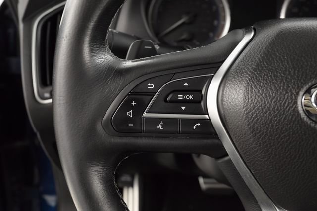 Used 2017 INFINITI Q60 Red Sport 400 image 21