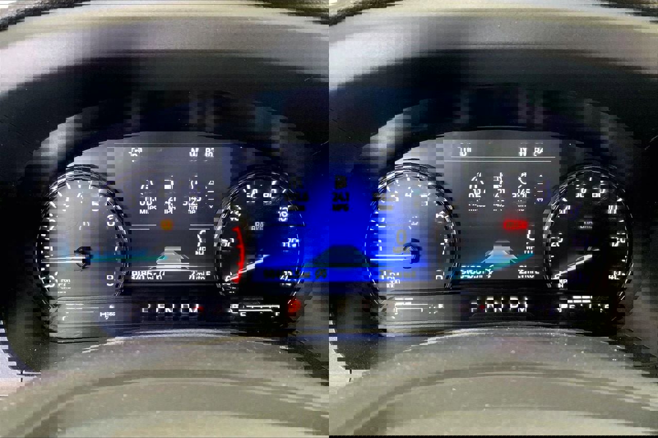 Used 2020 Ford Explorer Limited RWD image 17