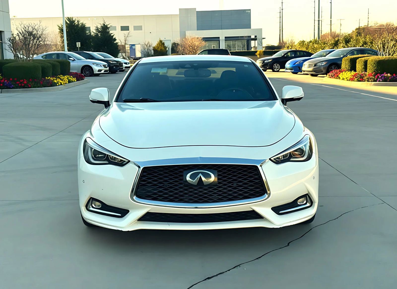 Used 2018 INFINITI Q60 Red Sport 400 w/ Sensory Package 3.0T Sport image 8