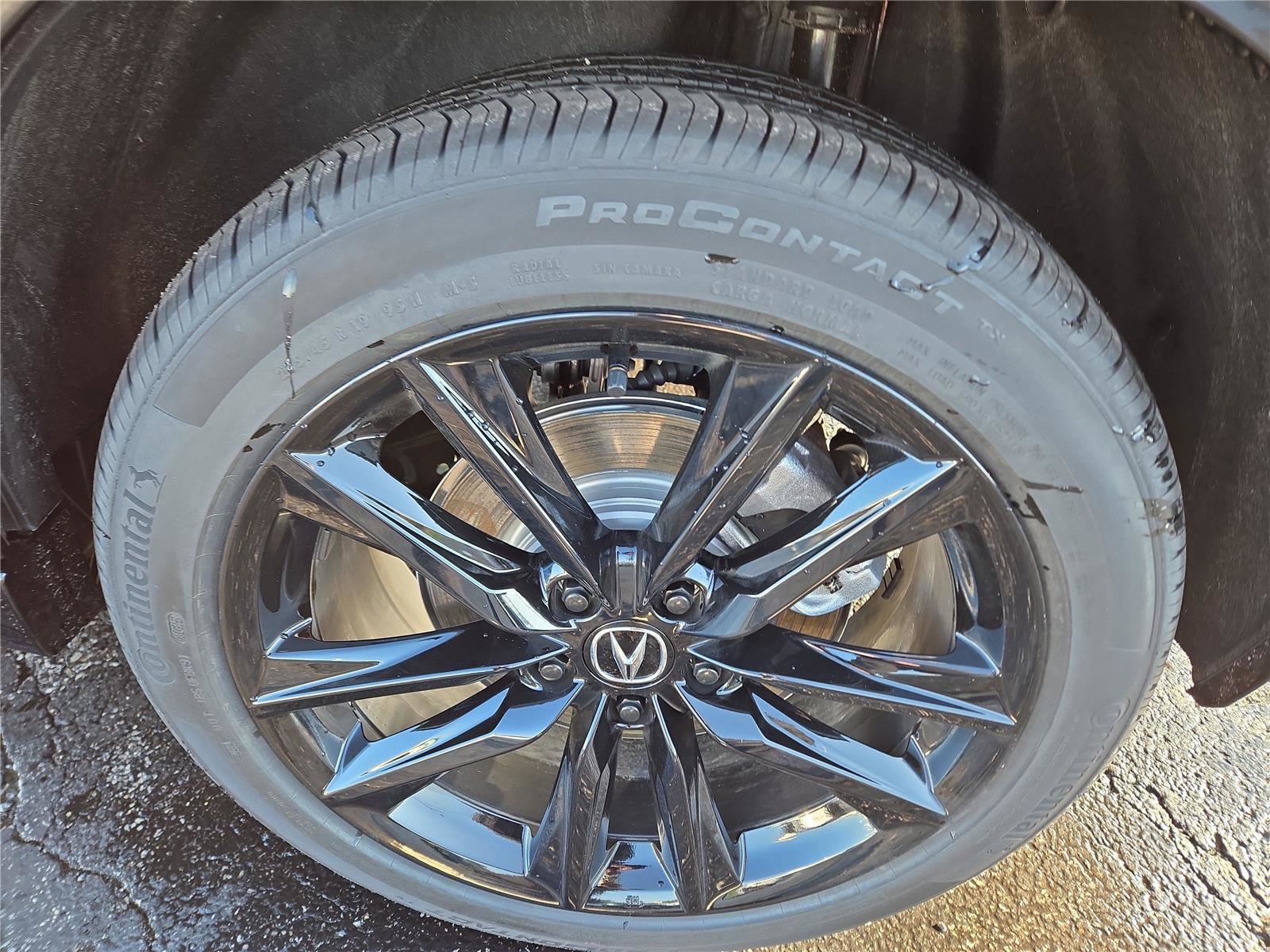 New 2026 Acura ADX A-Spec image 25