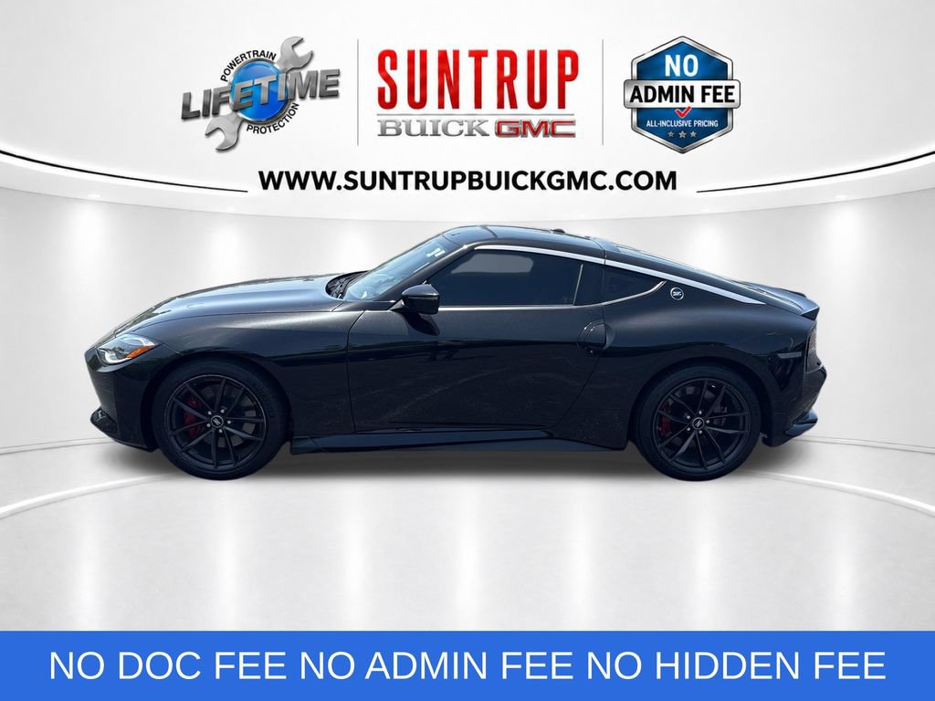 Used 2024 Nissan Z Performance w/ Floor Mat Package RWD image 2
