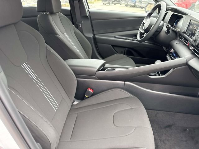 New 2026 Hyundai Elantra SEL Sport image 15