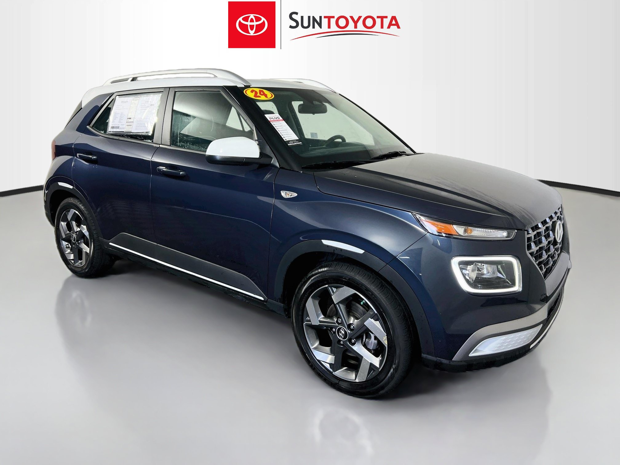 Used 2024 Hyundai Venue Limited