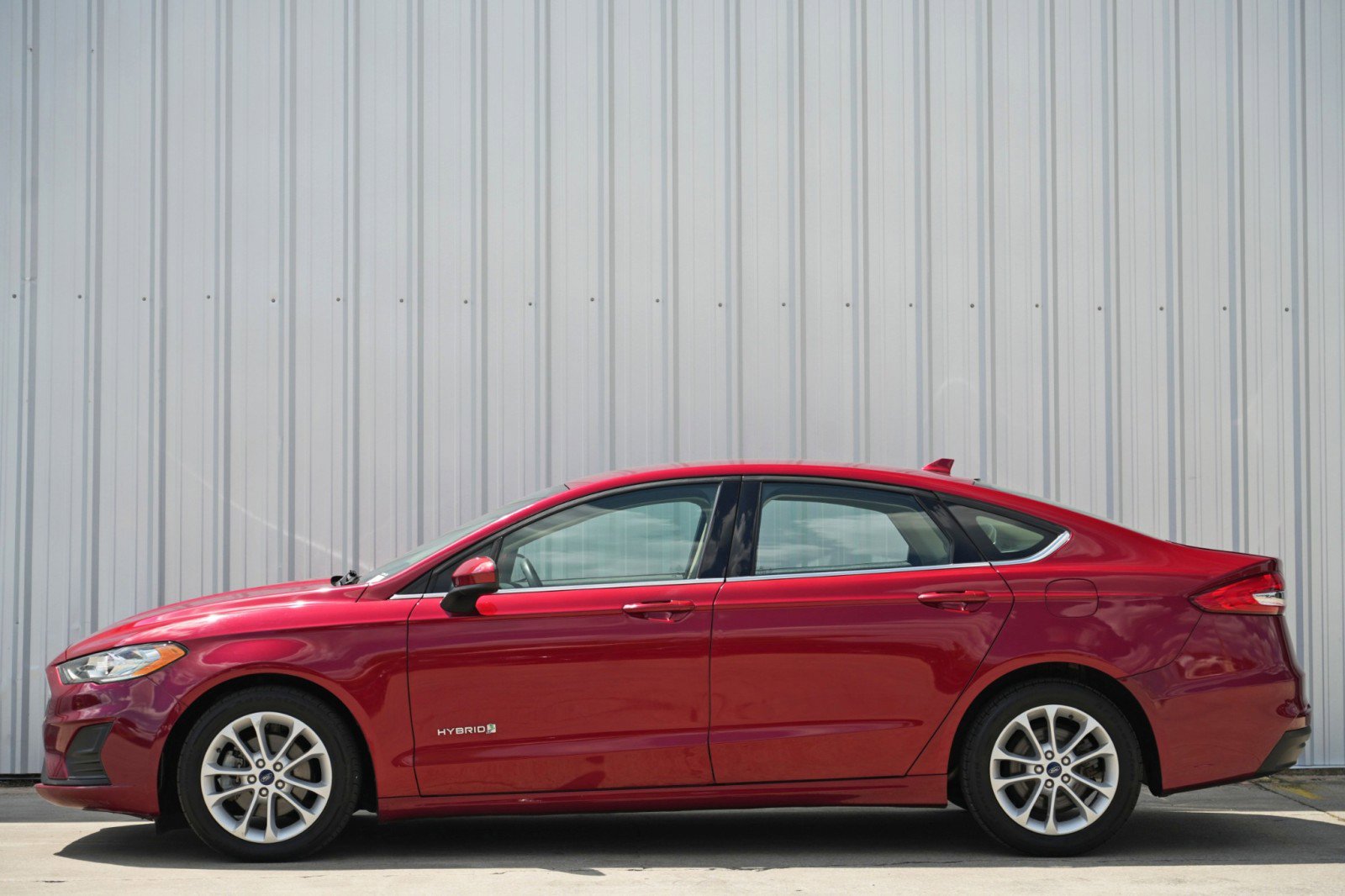 Used 2019 Ford Fusion SE image 7