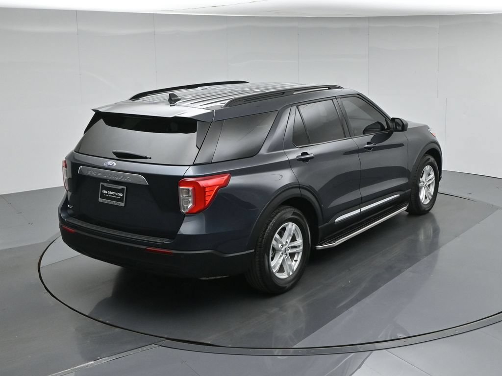 Certified 2022 Ford Explorer XLT RWD image 41